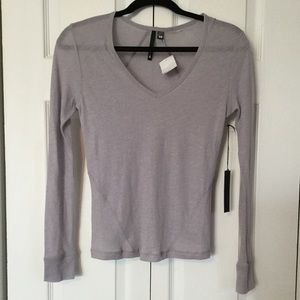 JOE’s Ribbed V-neck Long Sleeve T-shirt